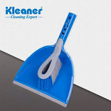 جاروف بالفرشاة بلاستيك كلينر