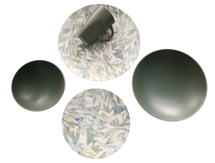 طقم عشاء 30 ق كوب زيتى كود 20 يخلي سفرتك تحفة وشكله أنيق جدًا، مناسب لكل بيت مصري.